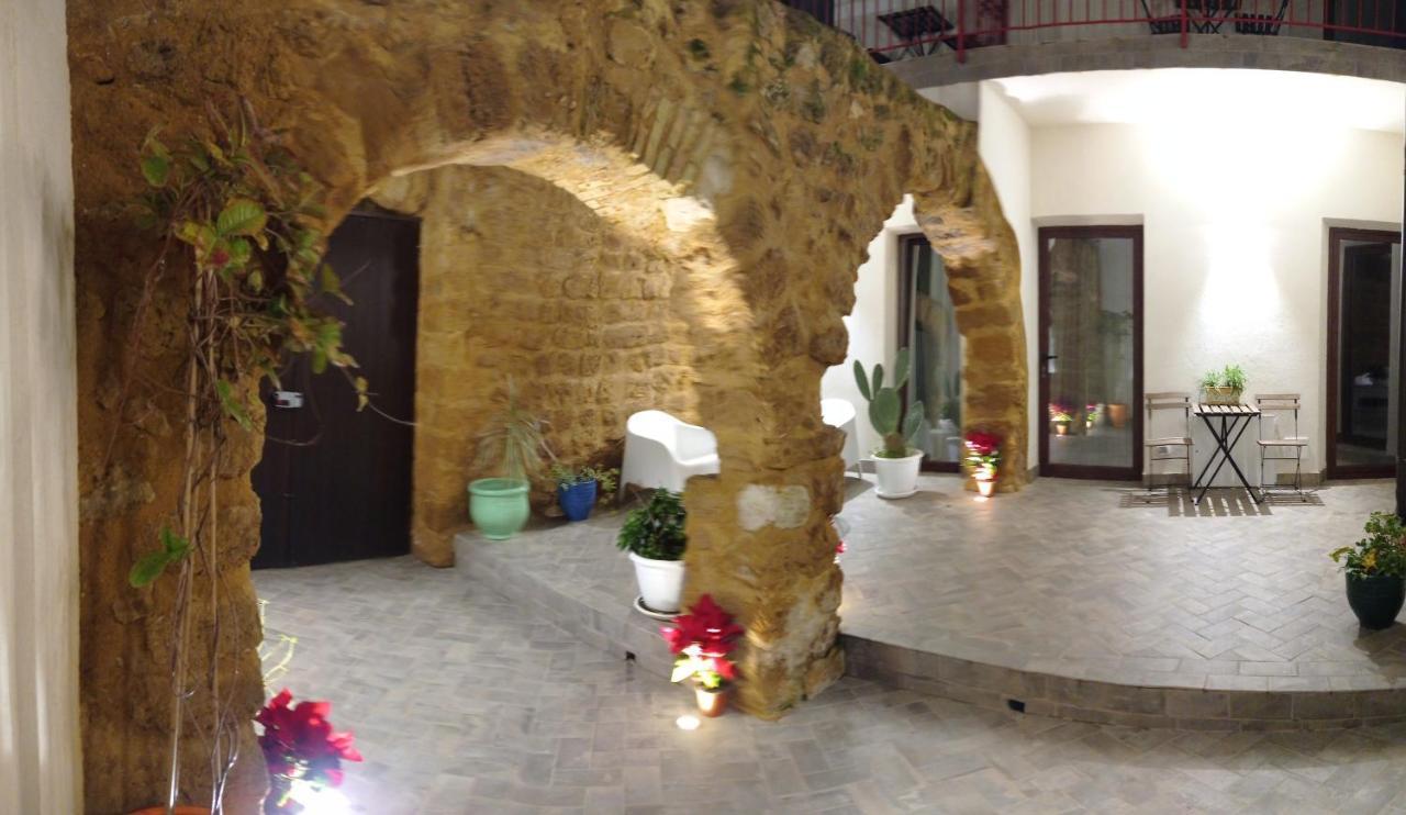Cortile Baronello Hotel Agrigento Exterior photo